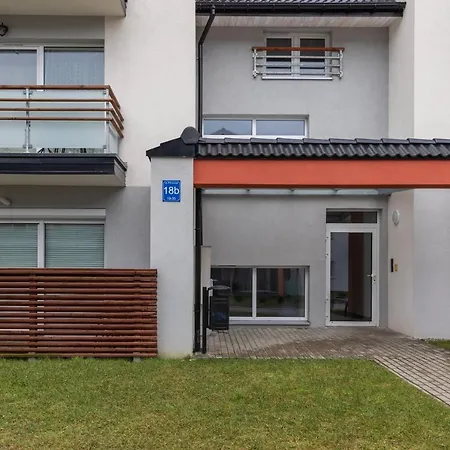 Royal Pet-friendly By Renters *